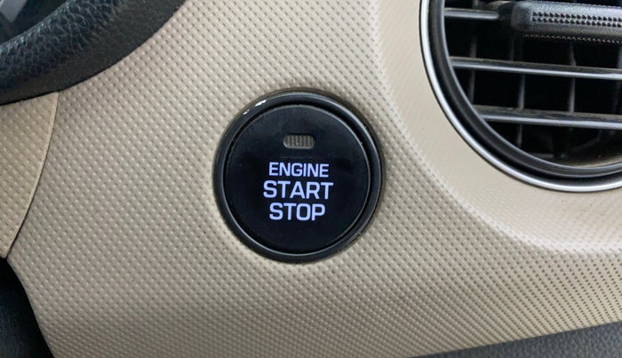 2017 Hyundai Grand i10 ASTA 1.2 KAPPA VTVT, Petrol, Manual, 43,426 km, Keyless Start/ Stop Button