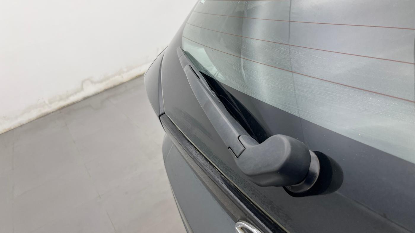 2021 Tata ALTROZ XZ PLUS PETROL, Petrol, Manual, 77,847 km, Rear Wiper