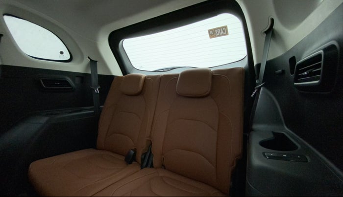 2022 MG HECTOR SHARP 1.5 PETROL CVT, Petrol, Automatic, 29,560 km, Third Seat Row ( optional )