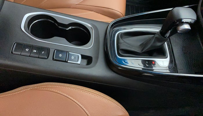2022 MG HECTOR SHARP 1.5 PETROL CVT, Petrol, Automatic, 29,560 km, Gear Lever
