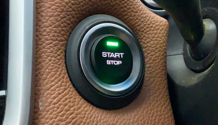 2022 MG HECTOR SHARP 1.5 PETROL CVT, Petrol, Automatic, 29,560 km, Keyless Start/ Stop Button