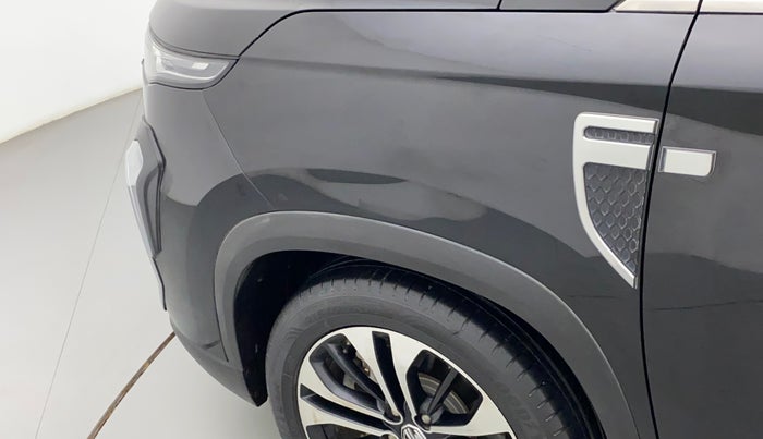 2022 MG HECTOR SHARP 1.5 PETROL CVT, Petrol, Automatic, 29,560 km, Left fender - Slightly dented