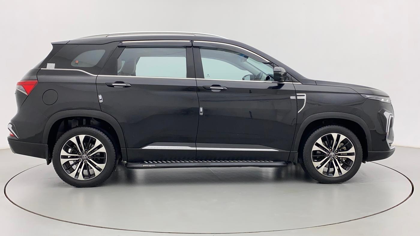 2022 MG HECTOR SHARP 1.5 PETROL CVT, Petrol, Automatic, 29,560 km, Right Side View