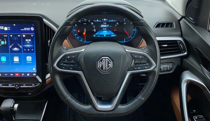 2022 MG HECTOR SHARP 1.5 PETROL CVT, Petrol, Automatic, 29,560 km, Steering Wheel Close Up
