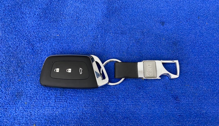 2022 MG HECTOR SHARP 1.5 PETROL CVT, Petrol, Automatic, 29,560 km, Key Close Up