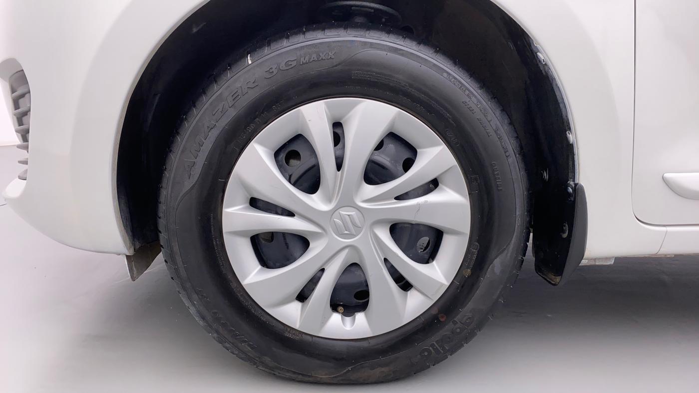 2018 Maruti Swift VXI D, Petrol, Manual, 37,647 km, Left Front Wheel