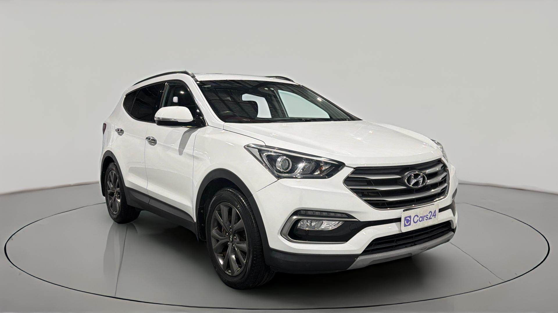 Hyundai Santa Fe image