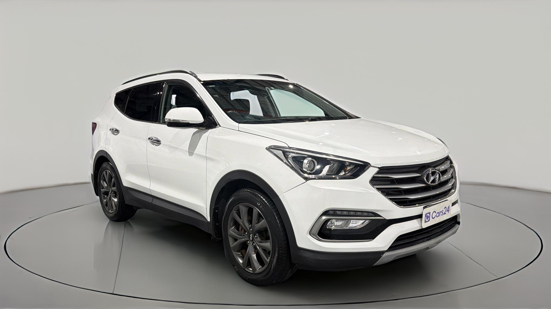 Hyundai Santa Fe image