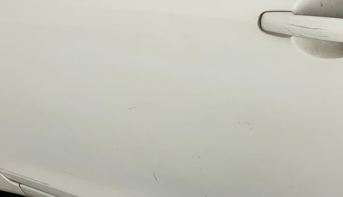 2012 Maruti Swift VXI, Petrol, Manual, 97,529 km, Front passenger door - Slightly dented