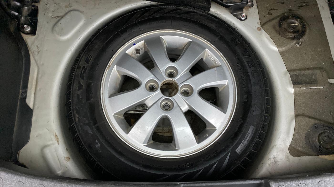 2011 Maruti Ritz ZXI, Petrol, Manual, 54,096 km, Spare Tyre