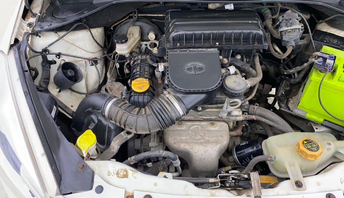 2018 Tata Tiago XE PETROL, Petrol, Manual, 26,180 km, Engine View - Right