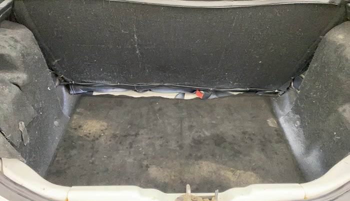 2018 Tata Tiago XE PETROL, Petrol, Manual, 26,180 km, Boot Inside