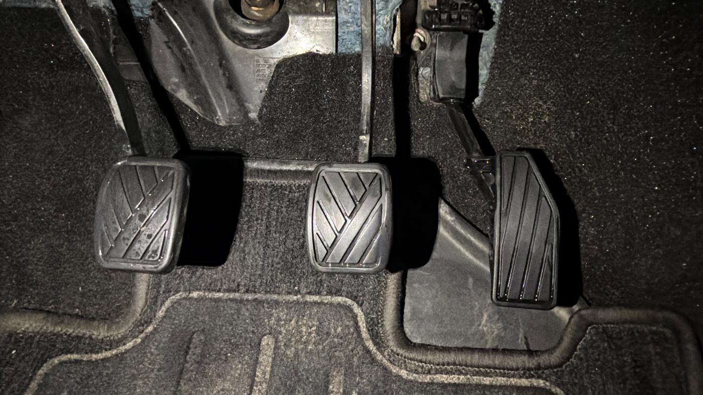 2021 Maruti XL6 ALPHA MT, Petrol, Manual, 67,171 km, Pedals