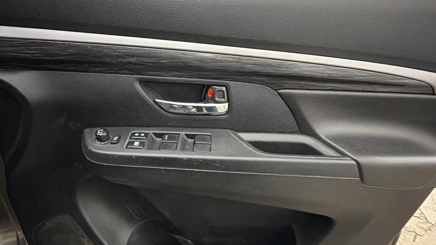 2021 Maruti XL6 ALPHA MT, Petrol, Manual, 67,171 km, Driver Side Door Panels Control