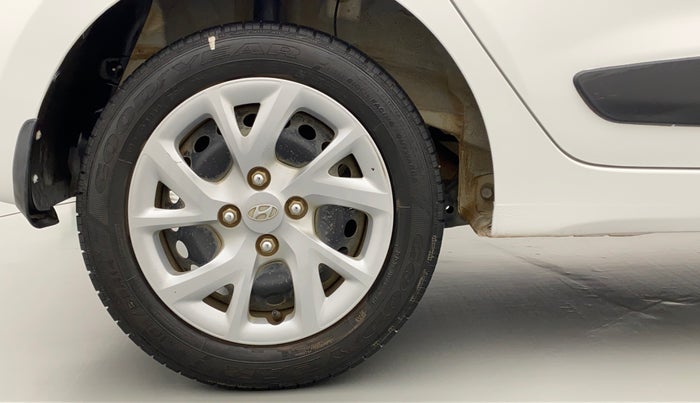 2020 Hyundai Grand i10 SPORTZ 1.2 KAPPA VTVT, Petrol, Manual, 27,272 km, Right Rear Wheel