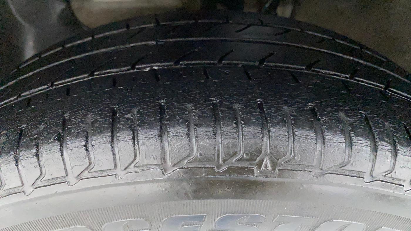 2019 Hyundai Elite i20 1.2 SPORTS PLUS VTVT, Petrol, Manual, 31,478 km, Left Front Tyre Tread