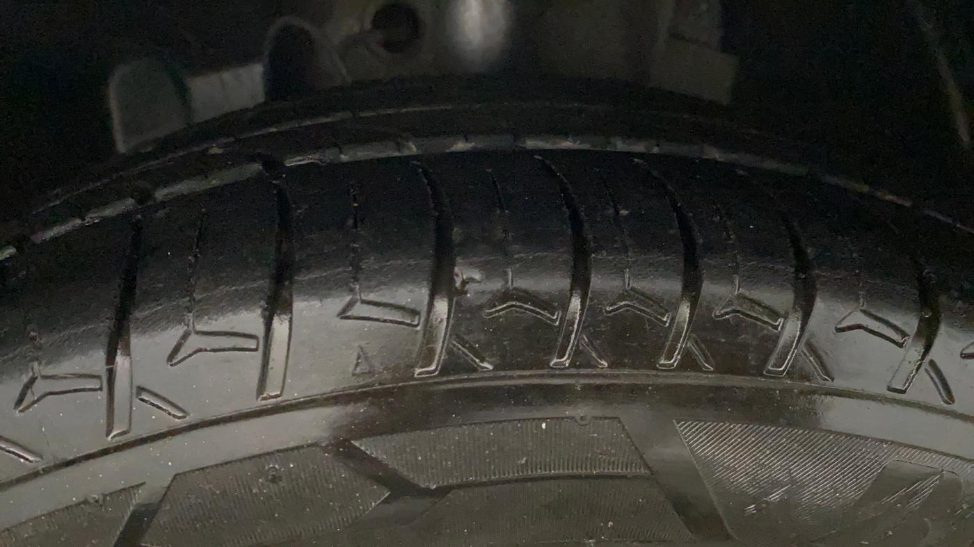 2021 Tata TIGOR XZ PETROL, Petrol, Manual, 76,410 km, Left Front Tyre Tread