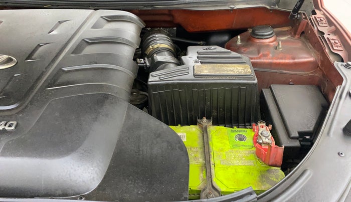 2016 Mahindra XUV500 W10 AWD AT, Diesel, Automatic, 73,395 km, Engine View - Left