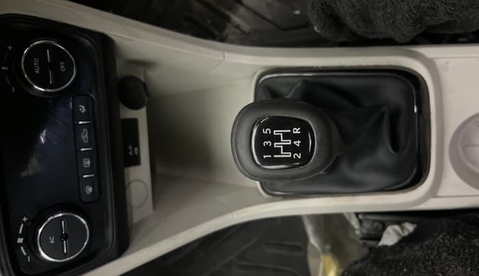 2022 Tata Tiago XZ PLUS CNG, CNG, Manual, 55,761 km, Gear Lever