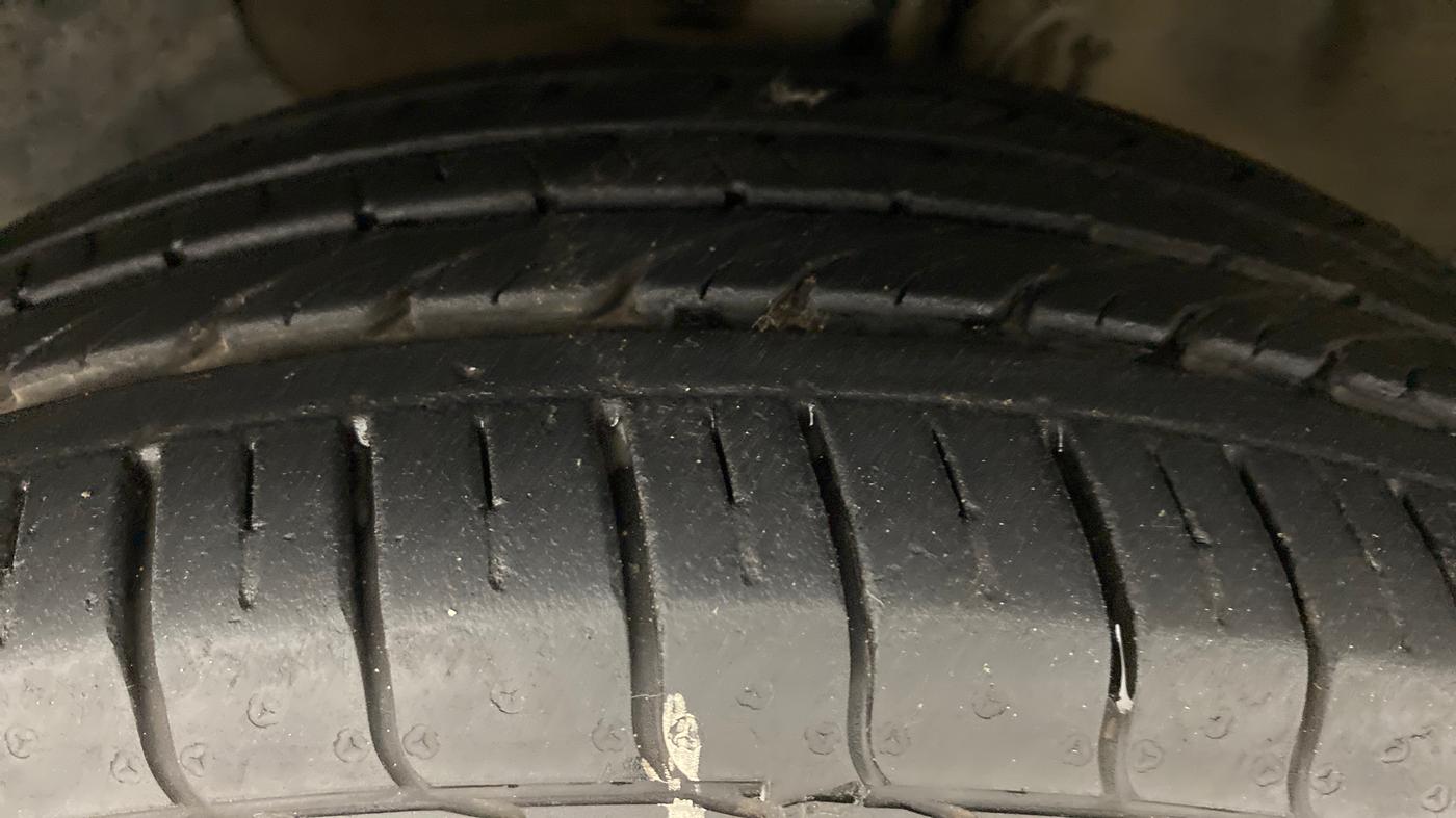 2015 Hyundai i20 Active 1.4 SX, Diesel, Manual, 67,192 km, Left Front Tyre Tread