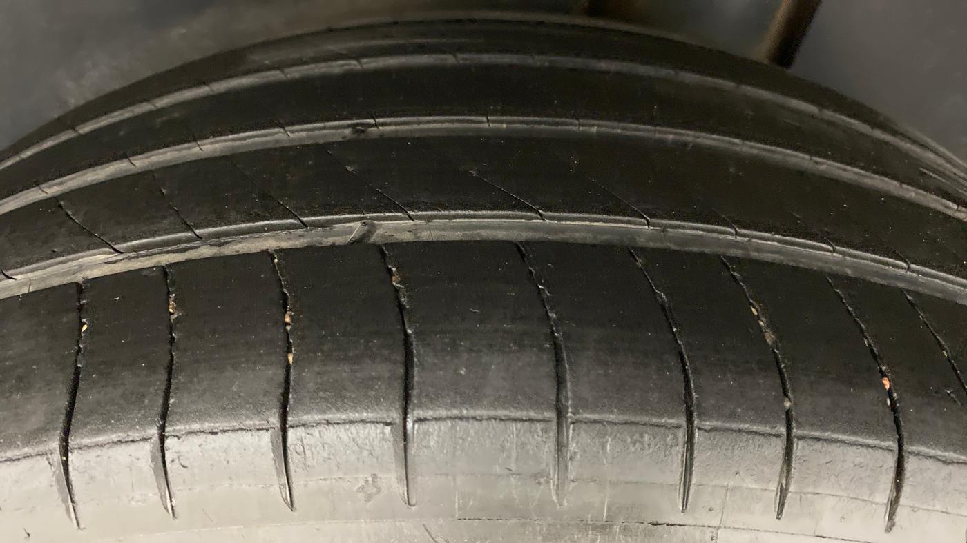 2020 MG HECTOR PLUS SHARP, Diesel, Manual, 83,124 km, Left Rear Tyre Tread
