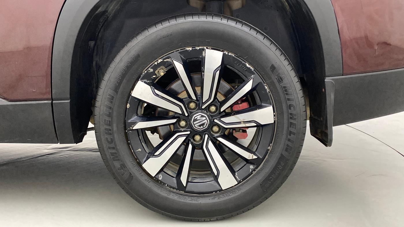 2020 MG HECTOR PLUS SHARP, Diesel, Manual, 83,124 km, Left Rear Wheel