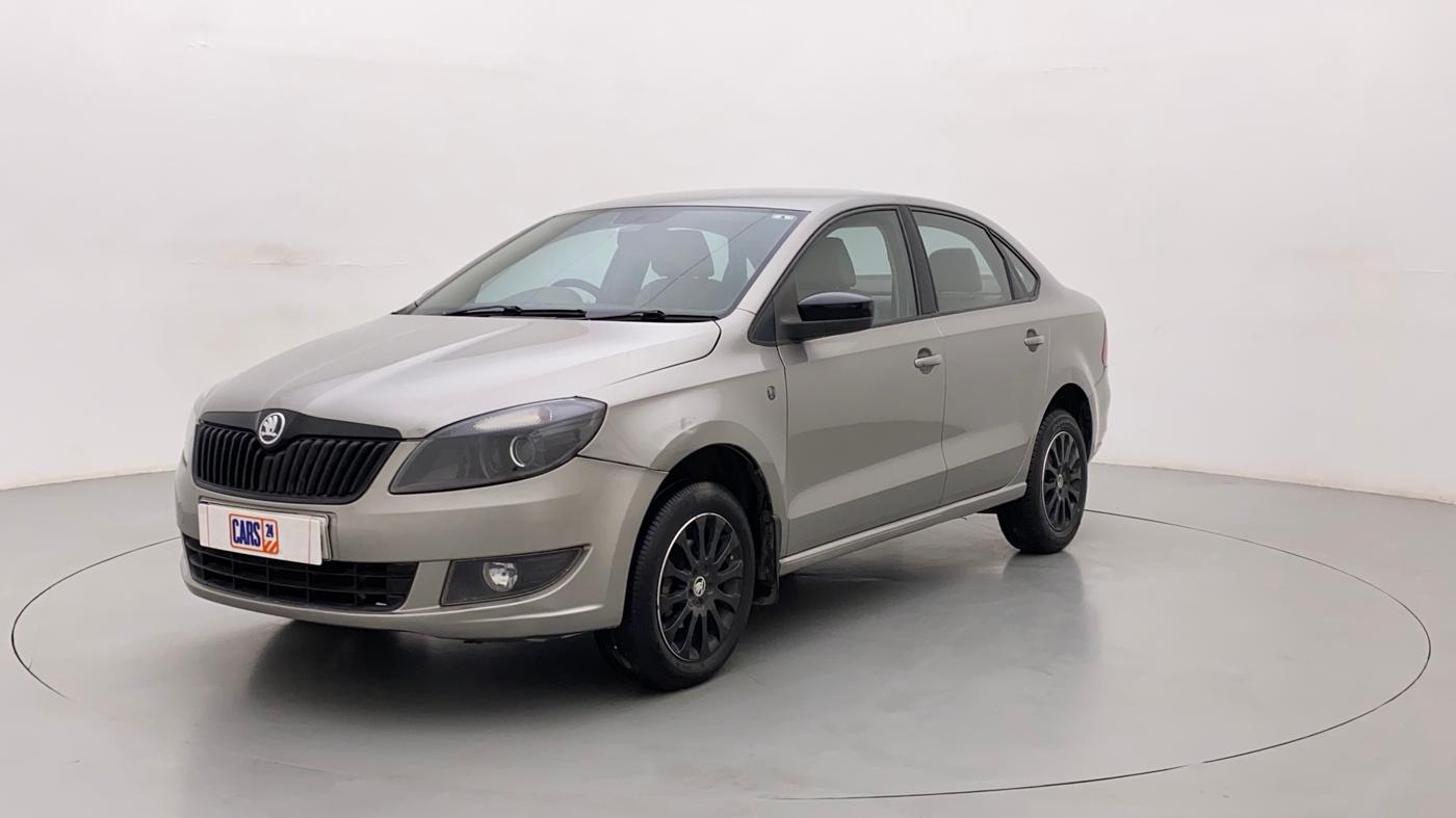 2015 Skoda Rapid ELEGANCE 1.6 MPI MT, Petrol, Manual, 66,645 km, Left Front Diagonal