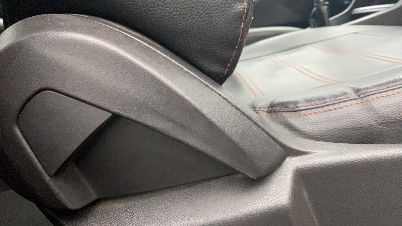2016 Ford New Figo 1.5 TREND, Diesel, Manual, 44,755 km, Driver Side Adjustment Panel