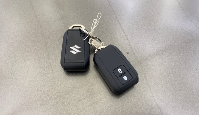 2019 Maruti Baleno ZETA PETROL 1.2, Petrol, Manual, 22,346 km, Key Close Up