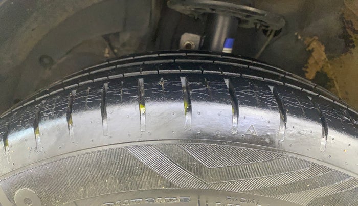 2019 Maruti Baleno ZETA PETROL 1.2, Petrol, Manual, 22,346 km, Left Front Tyre Tread