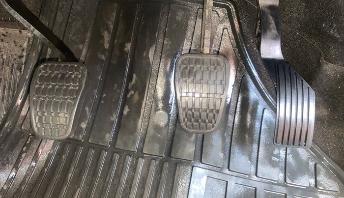 2019 Tata NEXON XZ PLUS PETROL, Petrol, Manual, 19,173 km, Pedals