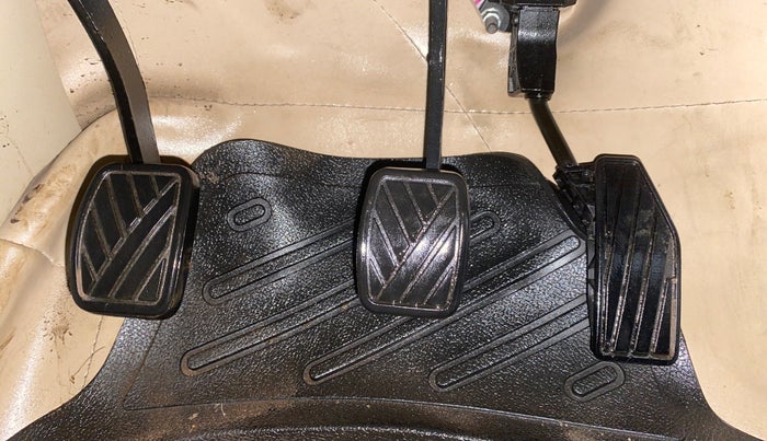 2018 Maruti Dzire ZXI, Petrol, Manual, 48,614 km, Pedals