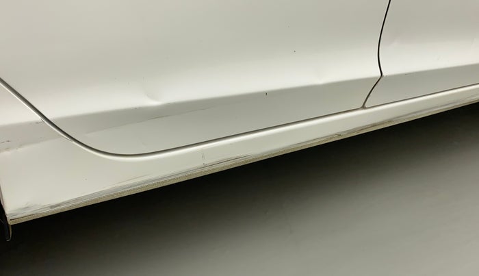 2017 Honda City 1.5L I-VTEC ZX CVT, Petrol, Automatic, 84,084 km, Right running board - Slightly dented