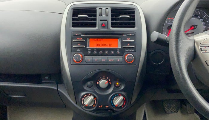2016 Nissan Micra XL CVT, Petrol, Automatic, 77,282 km, Air Conditioner