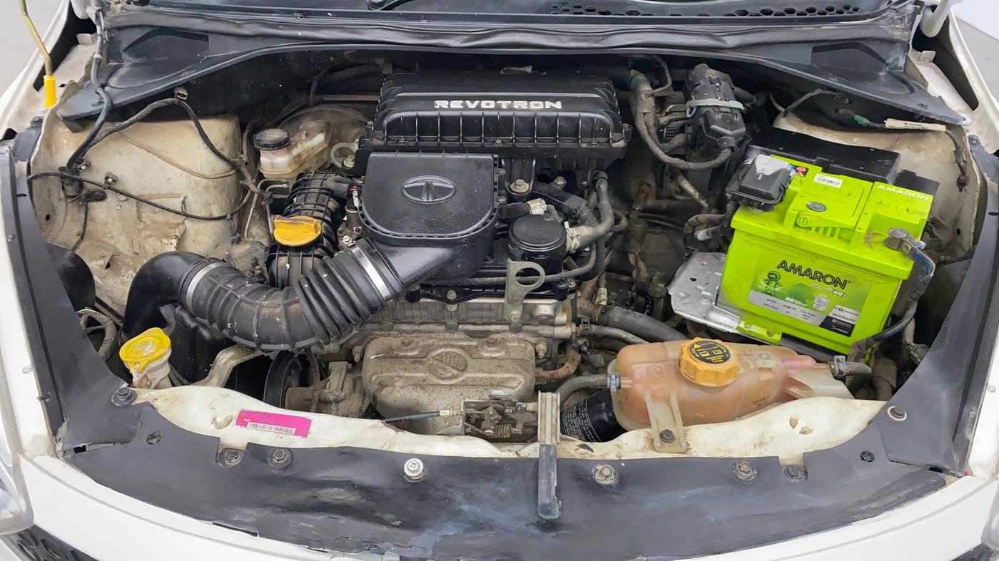 2018 Tata TIGOR XM PETROL, Petrol, Manual, 23,743 km, Engine View