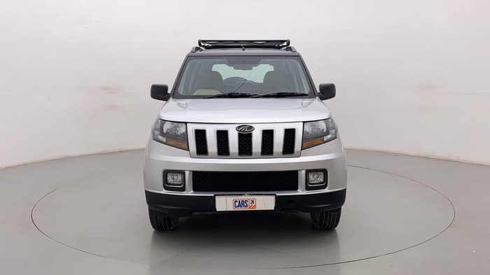 2018 Mahindra TUV300 T10 AMT DUAL TONE, Diesel, Automatic, 49,269 km, Front
