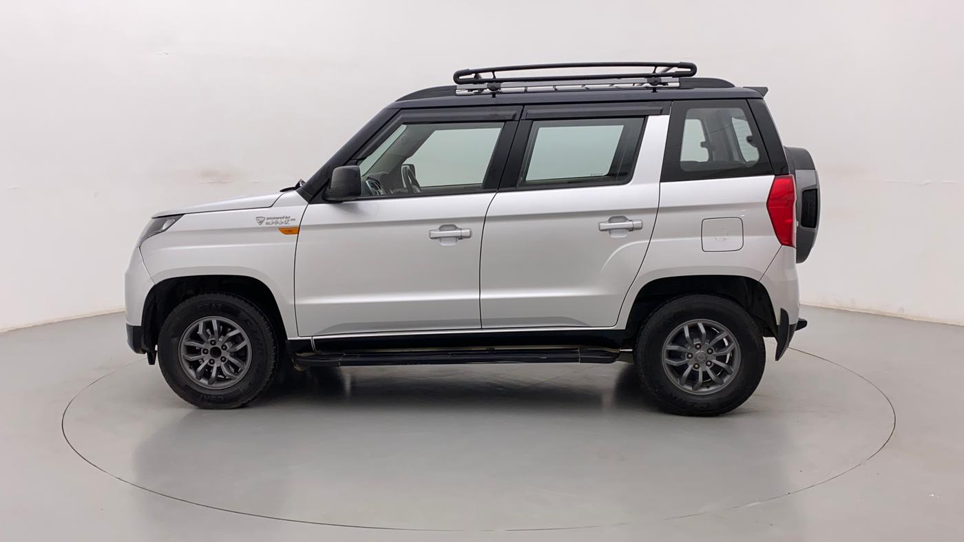 2018 Mahindra TUV300 T10 AMT DUAL TONE, Diesel, Automatic, 49,269 km, Left Side