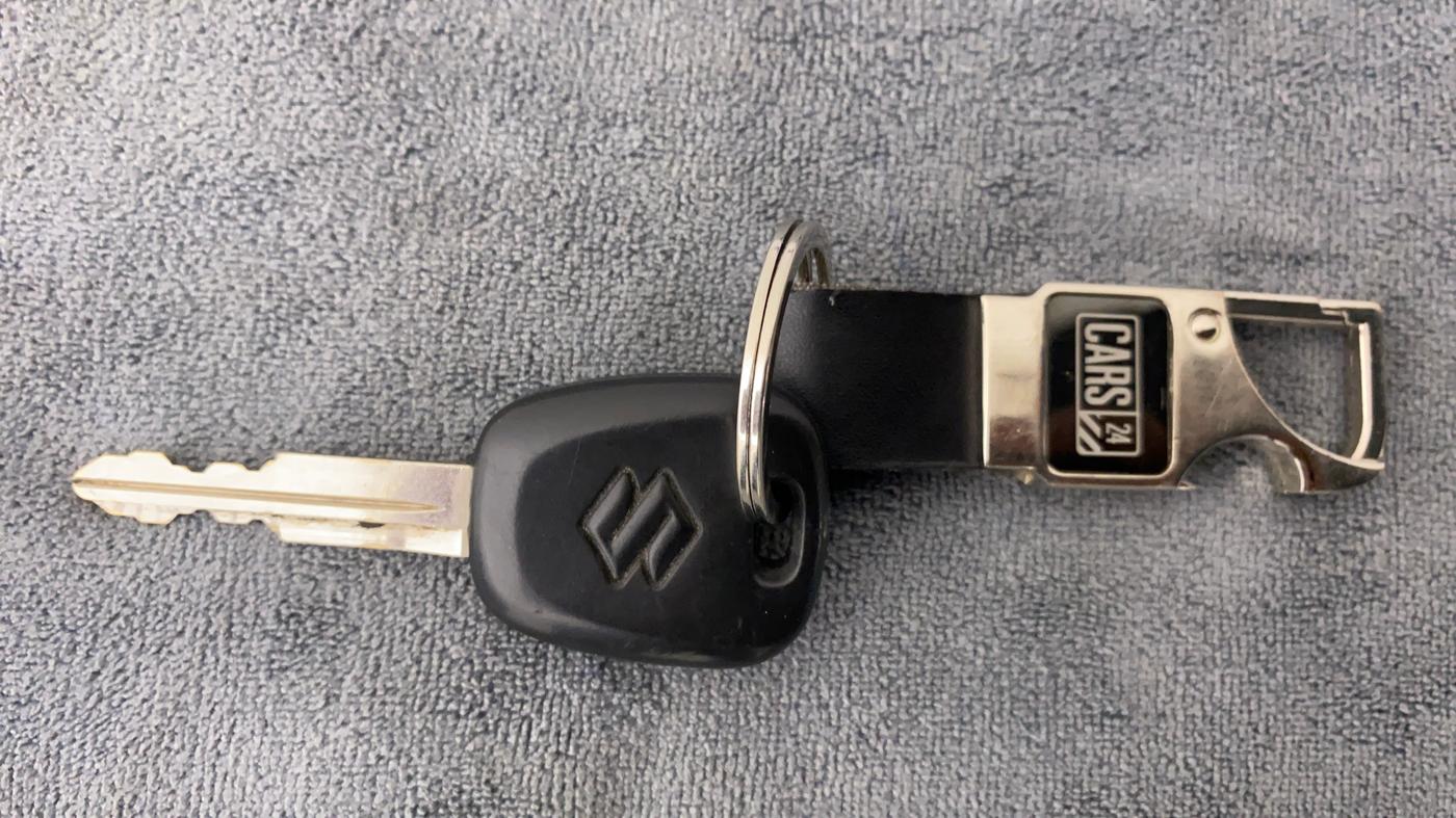 2021 Maruti Alto LXI CNG, CNG, Manual, 29,398 km, Key Close Up