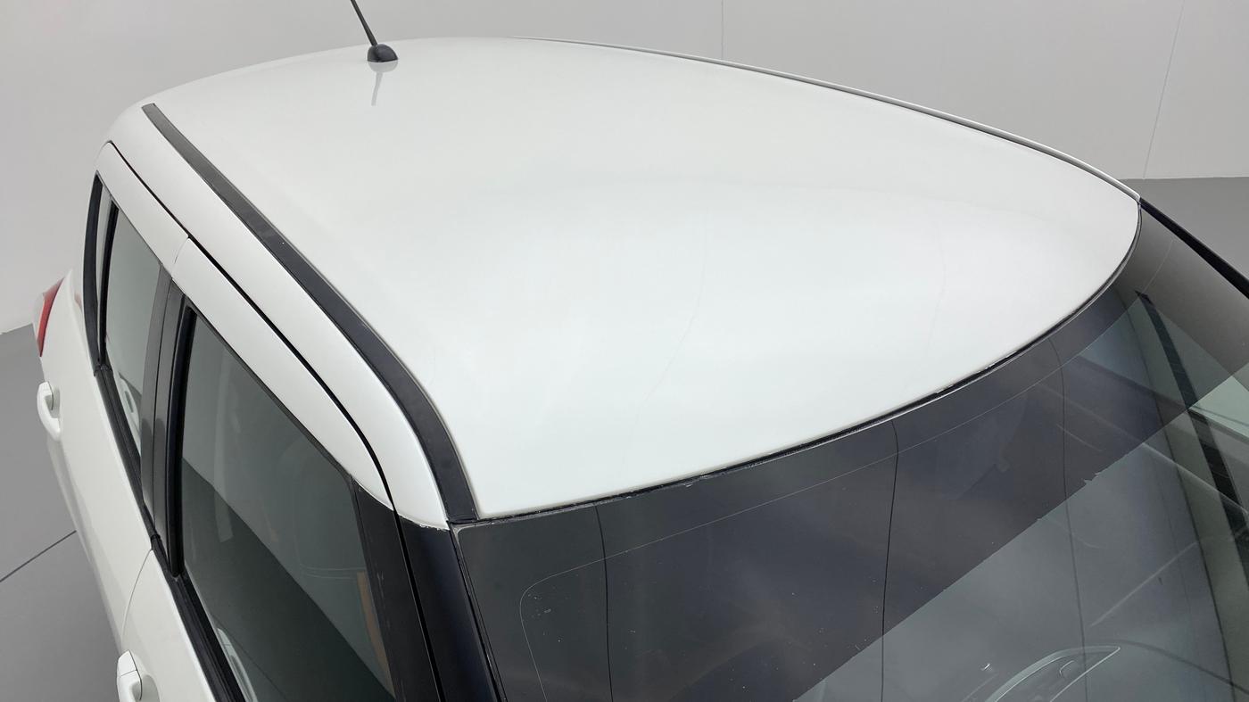2015 Maruti Swift VDI, Diesel, Manual, 1,83,441 km, Roof/Sunroof View