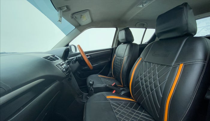 2015 Maruti Swift VDI, Diesel, Manual, 1,83,441 km, Right Side Front Door Cabin View
