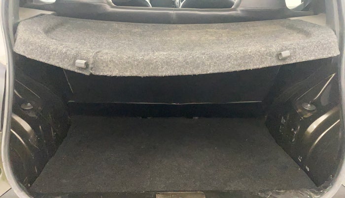 2021 Renault Kwid RXT 1.0 (O), Petrol, Manual, 36,999 km, Boot Inside