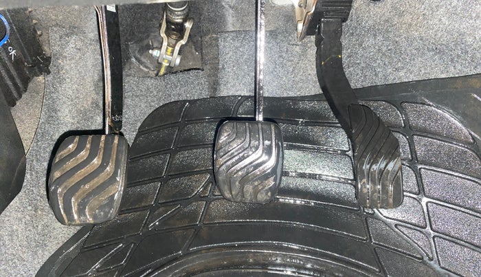 2021 Renault Kwid RXT 1.0 (O), Petrol, Manual, 36,999 km, Pedals