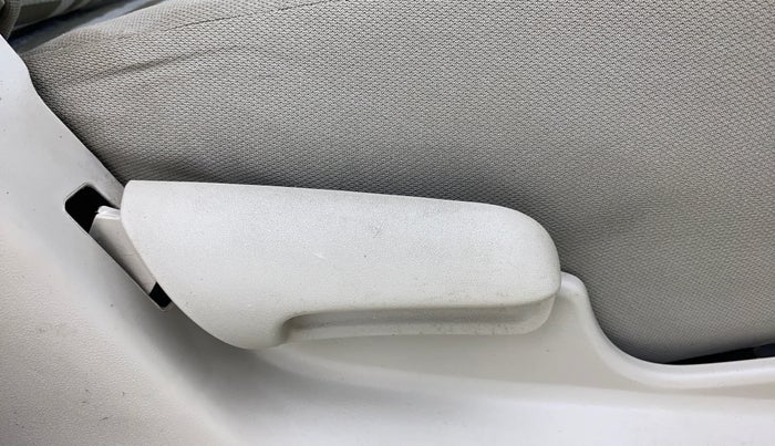 2021 Maruti Celerio VXI (O) CNG, CNG, Manual, 37,312 km, Driver Side Adjustment Panel