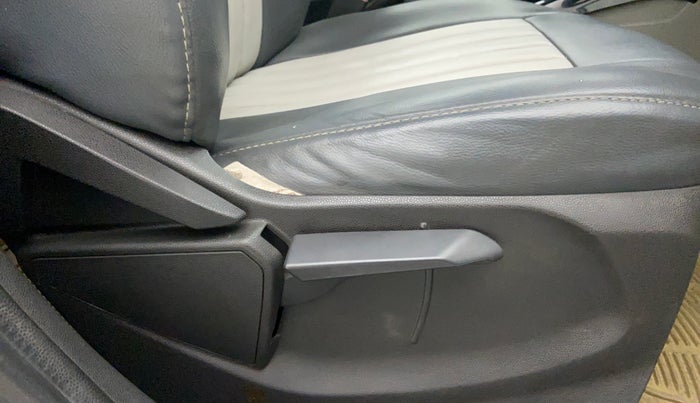 2014 Ford Ecosport 1.5TITANIUM TDCI, Diesel, Manual, 44,925 km, Driver Side Adjustment Panel