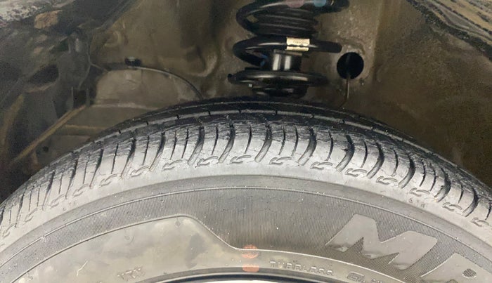 2019 Maruti S PRESSO VXI+, Petrol, Manual, 39,622 km, Left Front Tyre Tread
