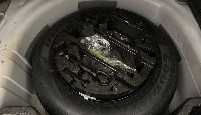 2020 Volkswagen Vento HIGHLINE PLUS 1.0L TSI AT, Petrol, Automatic, 92,609 km, Spare Tyre