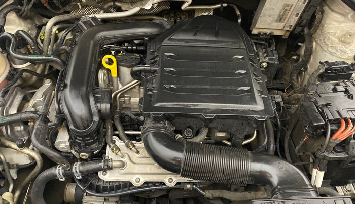 2020 Volkswagen Vento HIGHLINE PLUS 1.0L TSI AT, Petrol, Automatic, 92,609 km, Engine View