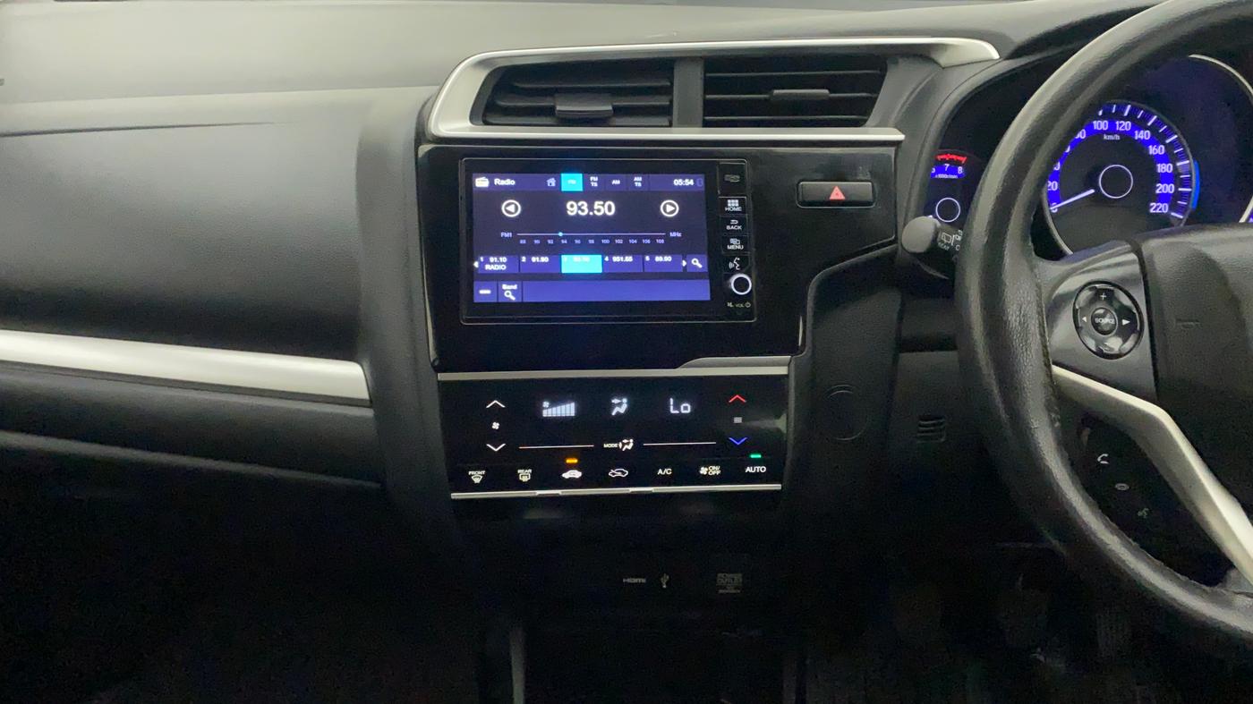 2017 Honda WR-V 1.2L I-VTEC VX MT, Petrol, Manual, 87,969 km, Air Conditioner