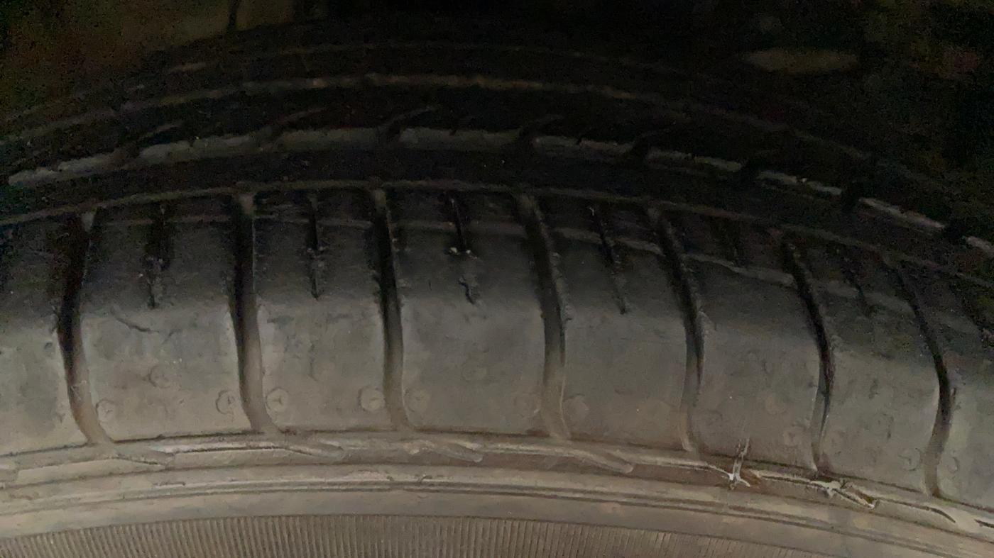 2017 Honda WR-V 1.2L I-VTEC VX MT, Petrol, Manual, 87,969 km, Right Front Tyre Tread