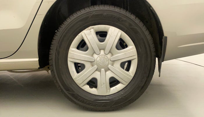 2013 Skoda Rapid ACTIVE 1.6 MPI MT PLUS, Petrol, Manual, 48,095 km, Left Rear Wheel